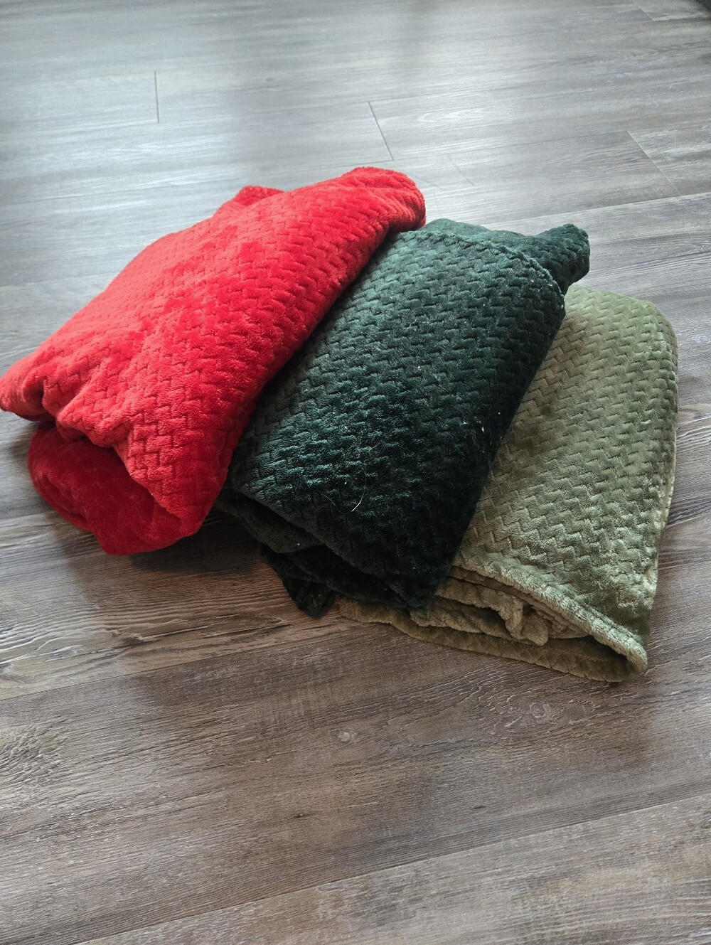 Plush Textured Throw Blanket Bundle - Red, Dark Green, Olive